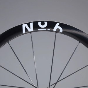NO.6 52/58 Superlight Aero Carbon Spoke Disc Wheelset - Image 3
