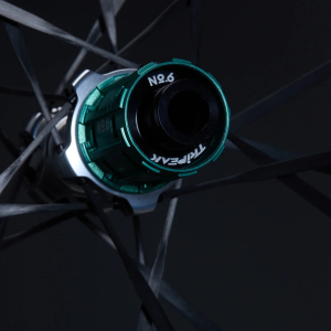 NO.6 52/58 Superlight Aero Carbon Spoke Disc Wheelset - Image 8